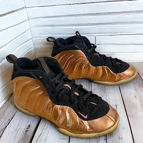 Nike Air Copper Foamposite One High Top Basketball Sneakers, Size Youth 3 - Picture 1 of 9